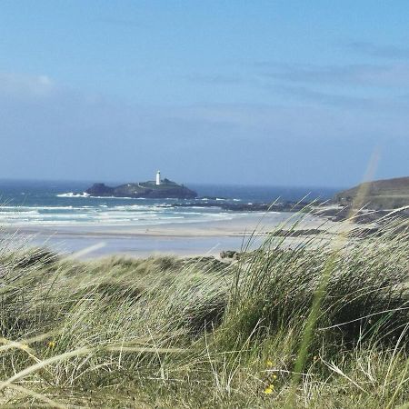 Captivating Isolde Cottage With Pool Near St Ives Camborne Eksteriør billede