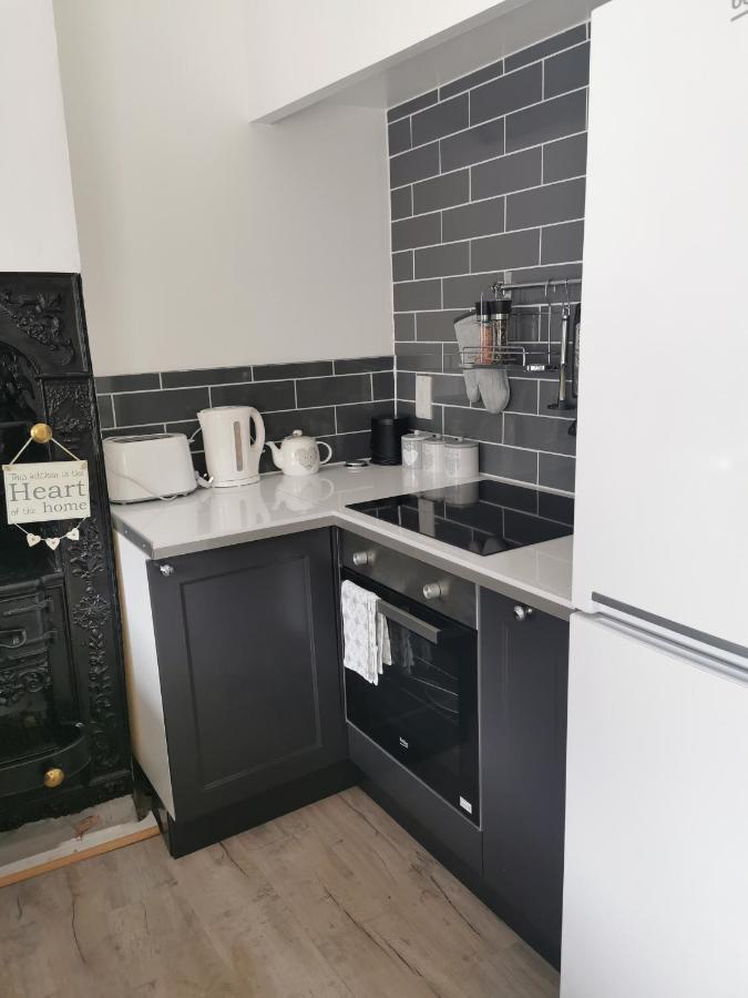 Captivating Isolde Cottage With Pool Near St Ives Camborne Eksteriør billede