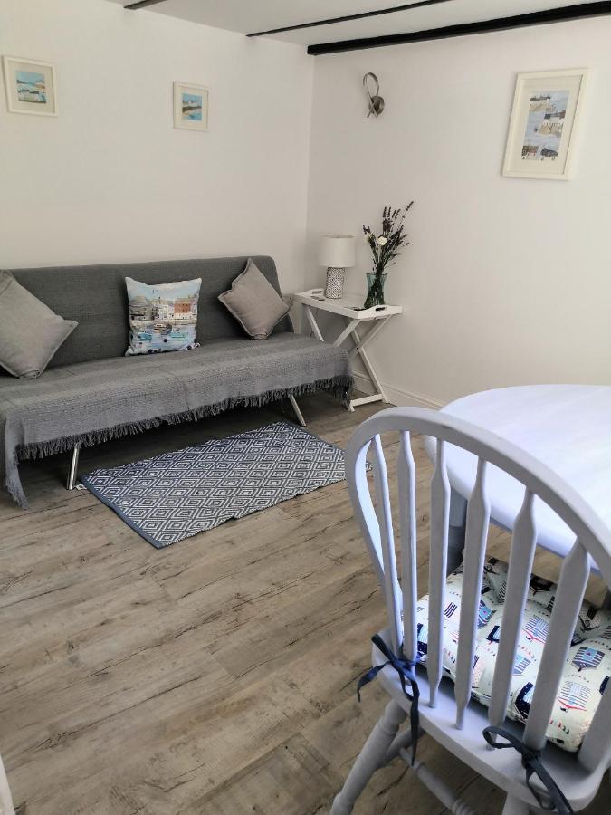 Captivating Isolde Cottage With Pool Near St Ives Camborne Eksteriør billede