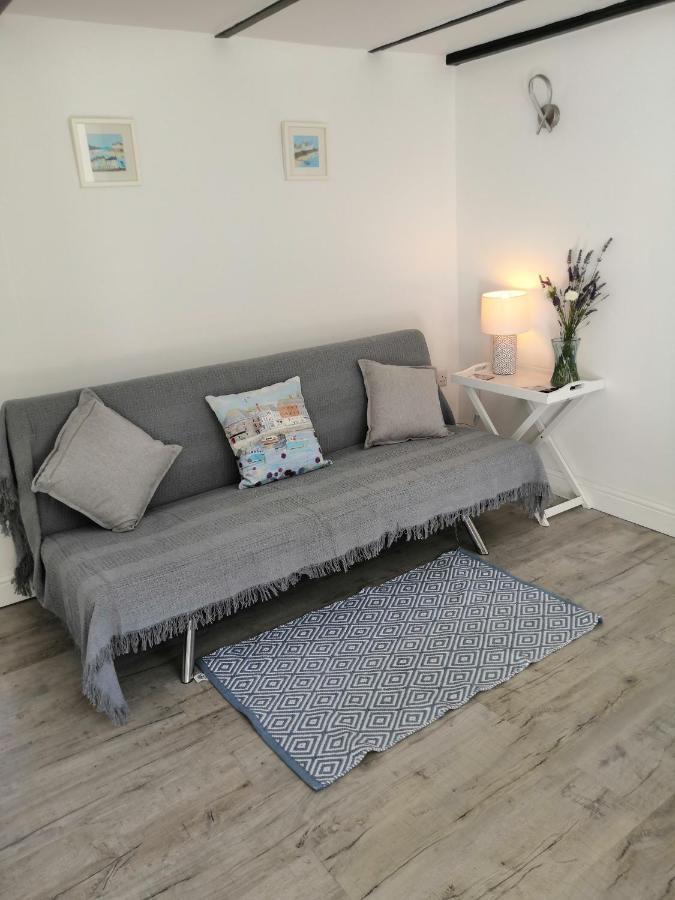 Captivating Isolde Cottage With Pool Near St Ives Camborne Eksteriør billede
