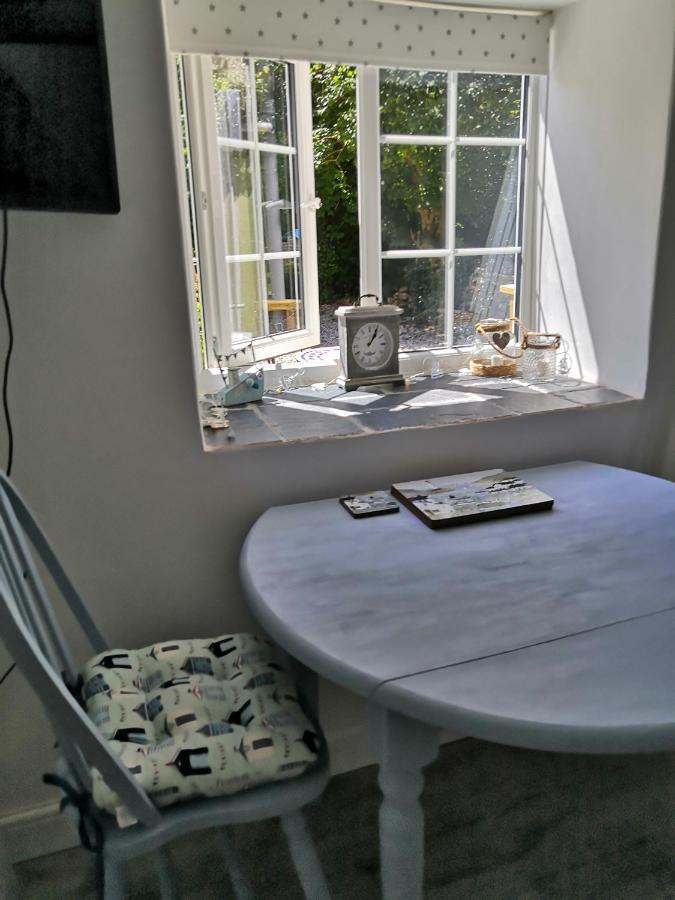 Captivating Isolde Cottage With Pool Near St Ives Camborne Eksteriør billede